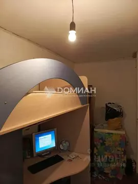 Дом в Ростовская область, Октябрьский район, Коммунарское с/пос, пос. ...