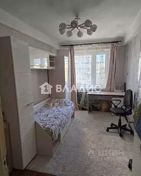 4-к кв. Санкт-Петербург пос. Металлострой, Полевая ул., 15 (72.5 м)