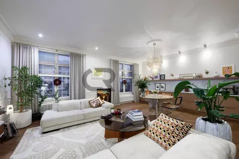 3-к кв. Санкт-Петербург ул. Моисеенко, 27 (110.0 м)