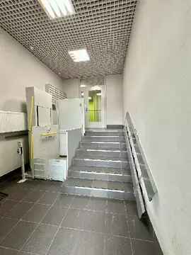 Продается 2-комнатная квартира