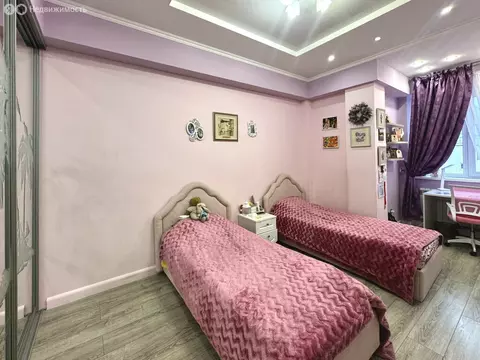 2-комнатная квартира: Пятигорск, Партизанская улица, 4/1 (100 м)