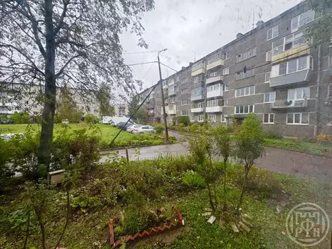 2-к кв. Ленинградская область, Кировский район, пос. Мга ул. ...