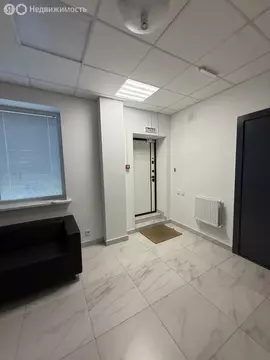 Помещение свободного назначения (590 м)