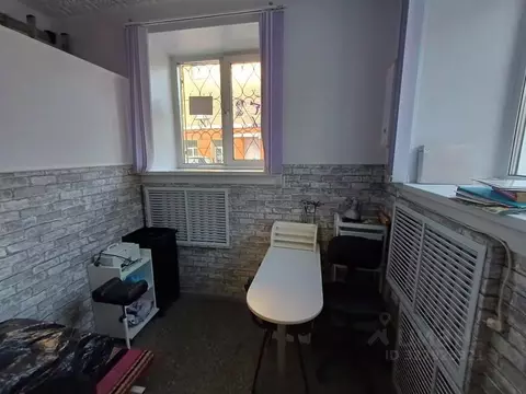 Помещение свободного назначения в Красноярский край, Красноярск ул. ...