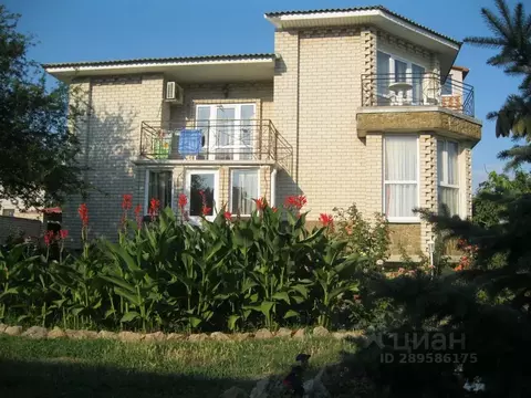 Дом в Крым, Судак ул. Пушкина, 15 (200 м)