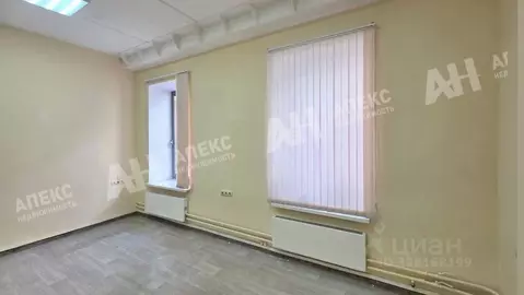 Офис в Москва Садовая-Спасская ул., 13С2 (17 м)