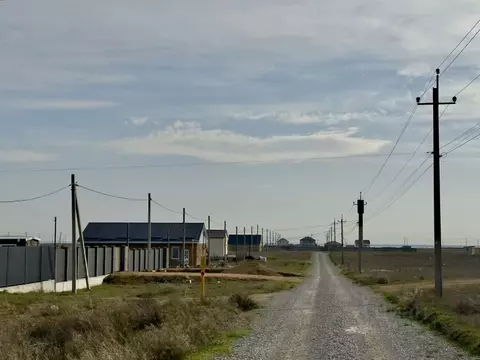 Участок в Крым, Сакский район, Суворовское с/пос, с. Каменоломня ул. ...