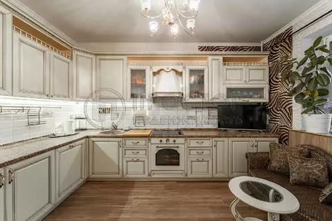 Продается 3-комнатная квартира