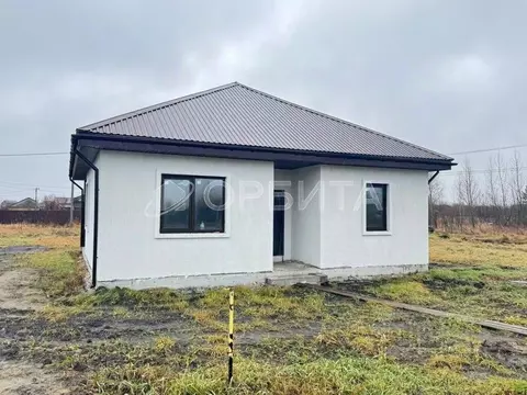 Дом в Тюменская область, Тюменский муниципальный округ, пос. ...