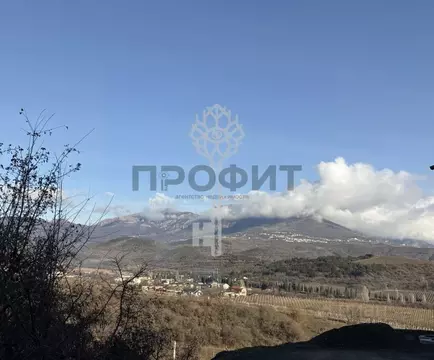 Участок в Крым, Алушта ул. Северная (4.0 сот.)