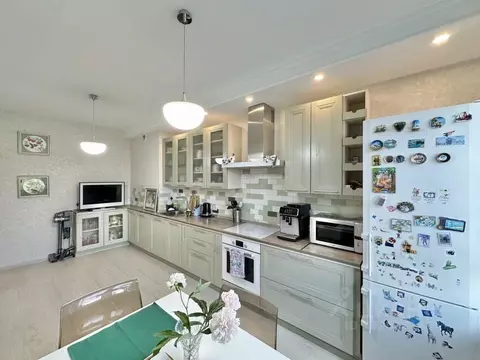 3-к кв. Санкт-Петербург Костромской просп., 3 (102.3 м)