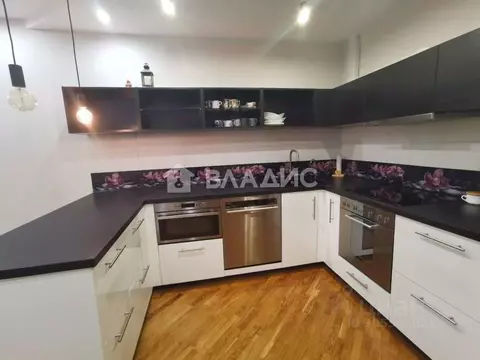 3-к кв. Коми, Сыктывкар ул. Карла Маркса, 191 (101.8 м)