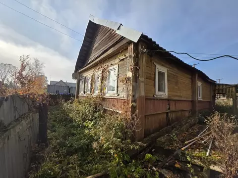 Дом в Ленинградская область, Киришский район, Пчевское с/пос, д. ...