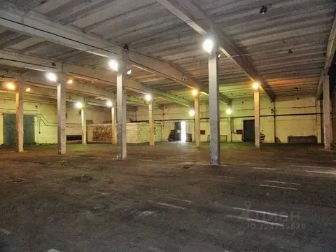 Склад в Ленинградская область, Гатчинский муниципальный округ, пос. ...