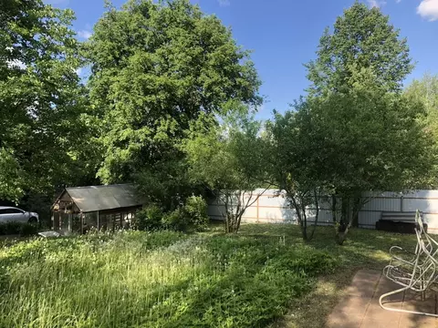 Участок в Московская область, Одинцовский городской округ, д. Сергиево ...