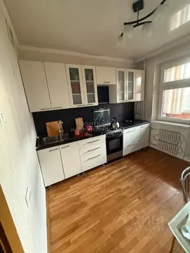 3-к кв. Татарстан, Казань Меридианная ул., 11 (70.0 м)