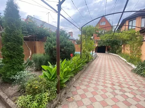 Дом в Ставропольский край, Ставрополь ул. Некрасова (204 м)