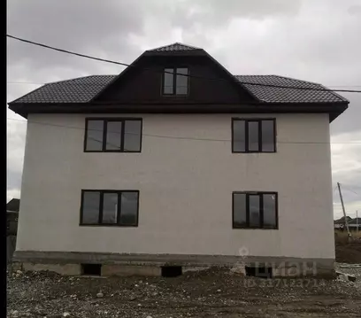 Дом в Хакасия, Абакан ул. Муслима Магомаева, 29 (300 м)