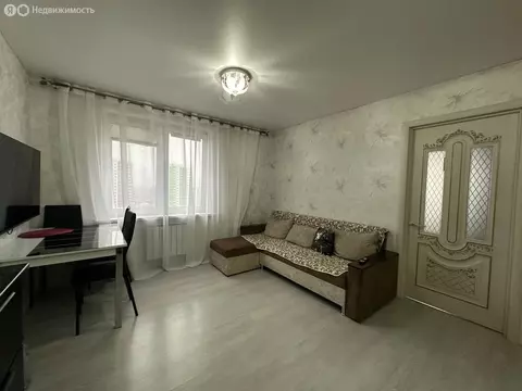 3-комнатная квартира: Уфа, улица Лётчика Кобелева, 3/3 (51 м)