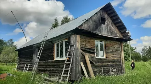 Дом в Вологодская область, Шекснинский муниципальный округ, Угольское ...