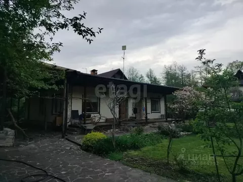 Дом в Краснодарский край, Апшеронский район, Нижегородское с/пос, ...