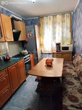 4-комнатная квартира: Энгельс, улица Тельмана, 6 (79 м)