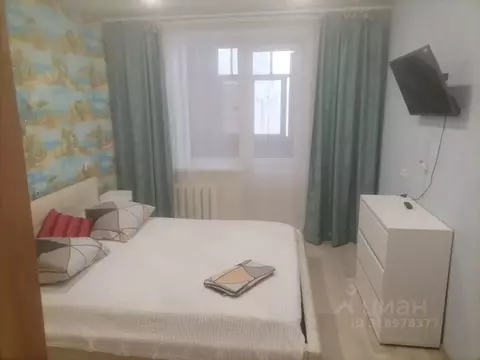 3-к кв. Курганская область, Курган Заозерный жилрайон, 3-й мкр, 6 ...