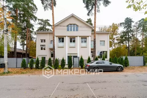 1-комнатная квартира: Лисий Нос, Холмистая улица, 8 (246 м)