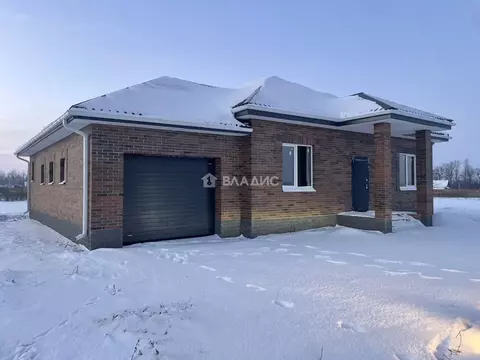 Дом в Белгородская область, Яковлевский муниципальный округ, с. ...