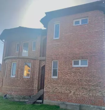 Дом в Ростовская область, Мясниковский район, с. Чалтырь ул. ...