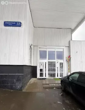 Торговая площадь (160.6 м)