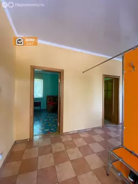 Дом в Республика Крым, городской округ Евпатория, посёлок городского ...