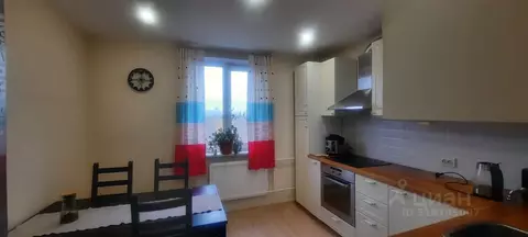 3-к кв. Санкт-Петербург Камышовая ул., 46К1 (70.0 м)