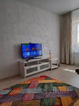 1-к кв. Татарстан, Казань ул. Чингиза Айтматова, 13к2 (40.0 м)