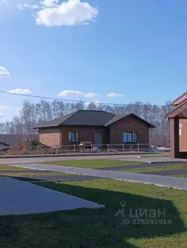 Дом в Пензенская область, Пензенский район, Богословский сельсовет, с. ...