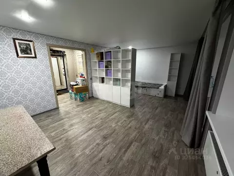 1-к кв. Тюменская область, Тюмень Кремлевская ул., 102 (50.0 м)