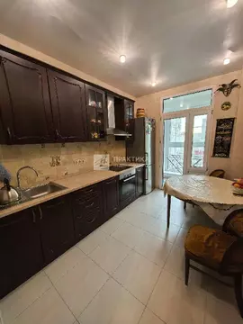 Продается 2-комнатная квартира