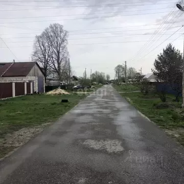 Дом в Брянская область, Брянский район, с. Глинищево ул. Октябрьская ...