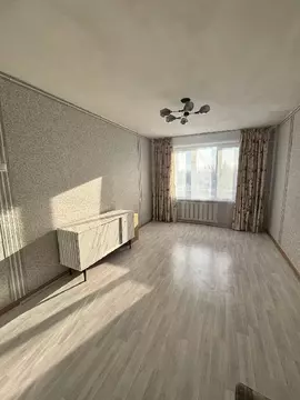 Продается 2-комнатная квартира