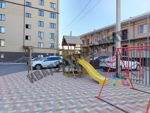 Помещение свободного назначения в Калмыкия, Элиста ул. Братьев ...