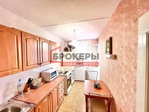 3-к кв. Севастополь просп. Героев Сталинграда, 33 (73.7 м)