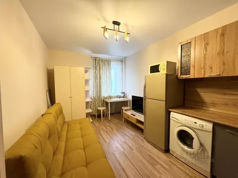 Студия Красноярский край, Красноярск ул. Писарева, 19 (20.0 м)