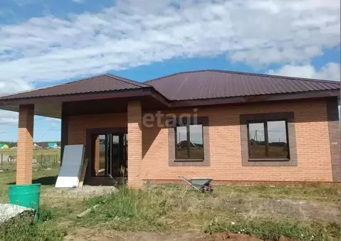 Дом в Башкортостан, Кушнаренковский сельсовет, с. Кушнаренково ул. ...