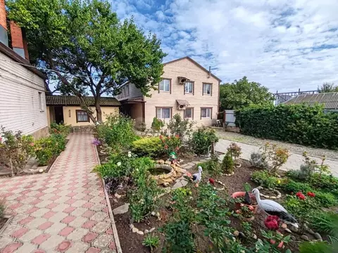 Дом в Краснодарский край, Темрюкский район, Тамань ст-ца ул. ...