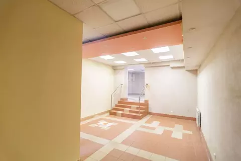 Помещение свободного назначения в Карелия, Петрозаводск просп. ...