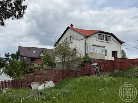 Дом в Ленинградская область, Всеволожский район, Токсовское городское ...