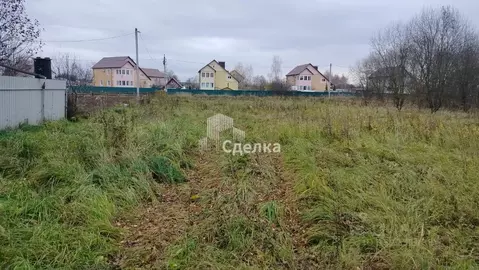 Участок в Московская область, Коломна городской округ, д. Подлужье ул. ...