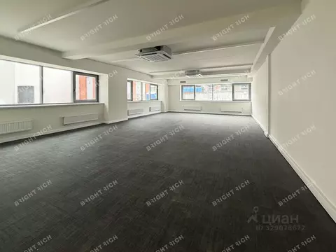 Офис в Санкт-Петербург Херсонская ул., 39 (310 м)