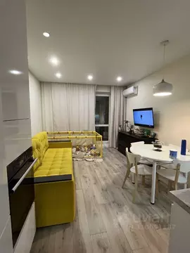 2-к кв. Самарская область, Тольятти Революционная ул., 53 (54.0 м)