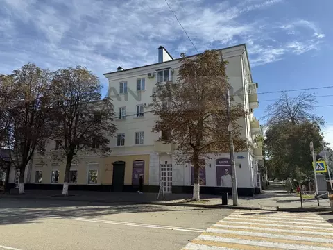 3-к кв. Адыгея, Майкоп Краснооктябрьская ул., 16 (83.5 м)